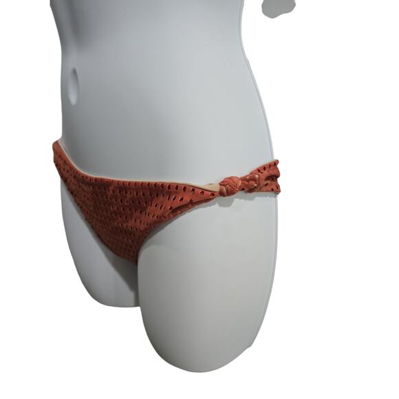 Acacia Mesh Spain Top & Cusco Bottom - Picture 8 of 8